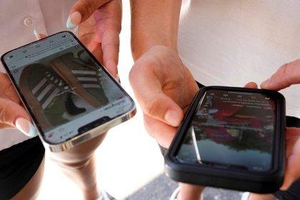 New Zealand's government introduces legislation to ban social media for under-16s