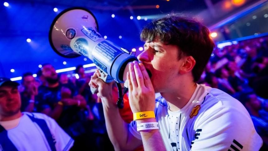 Esports World Cup ends with surprise win for China-based team