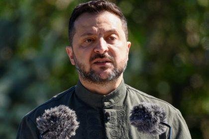 War-torn Ukraine celebrates resilience on anniversary of its independence