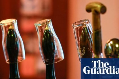 Problems brewing for the proper pint as Camra membership falls