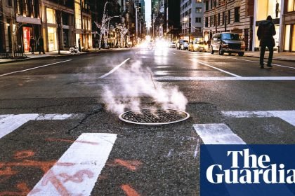 NYPD to investigate another video of people emerging from manhole