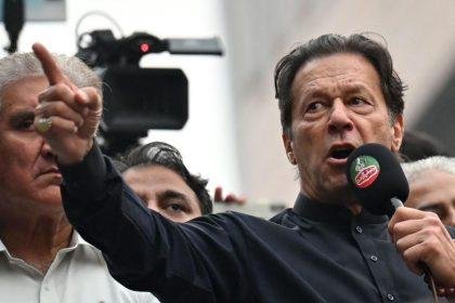 Ex-cricket captains urge 'proper medical care' for Imran Khan