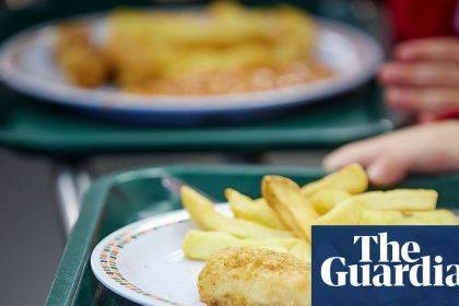 Most English secondary schools are breaking healthy food rules, finds report