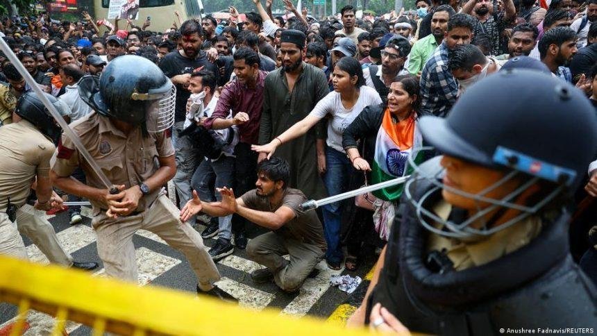 India news: Police used 'excessive force' on CJP protesters
