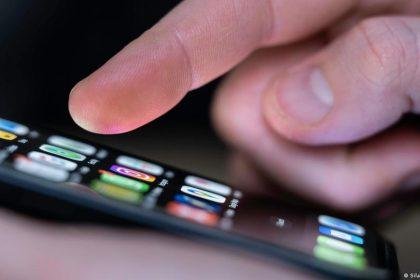 New Zealand proposes social media ban for under-16s