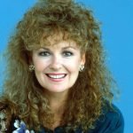 Shelley Fabares, Star of ‘The Donna Reed Show’ and ‘Coach,’ Dead at 82