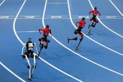 Humanoid robots smash Usain Bolt’s 100-meter record