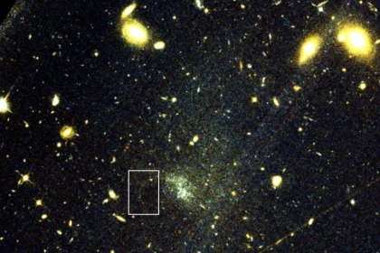 A ghostly ribbon of stars reveals hidden dark matter