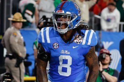 TE to go from Browns to LSU in historic twist