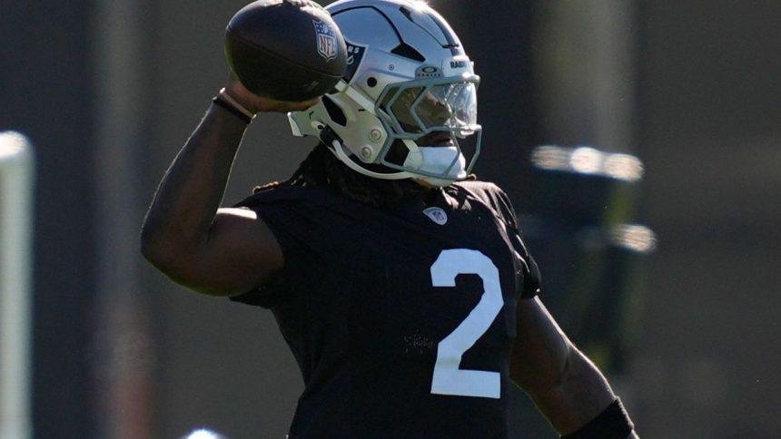 Sources: Jeanty sprained ankle at Raiders practice